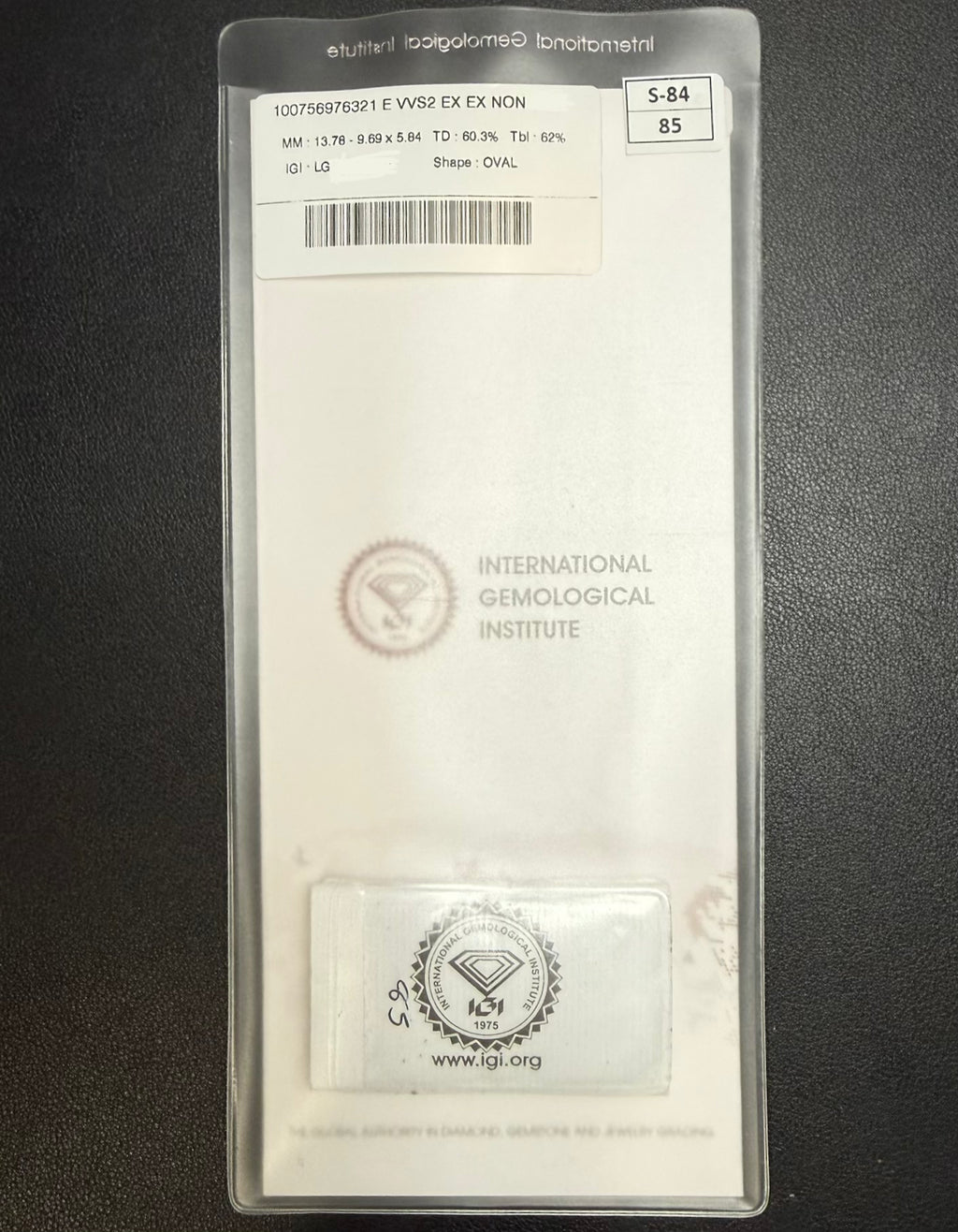 5.04 Carat Oval VVS2 Color-E Diamond (IGI#694554597)